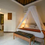 Parigata Villas Resort