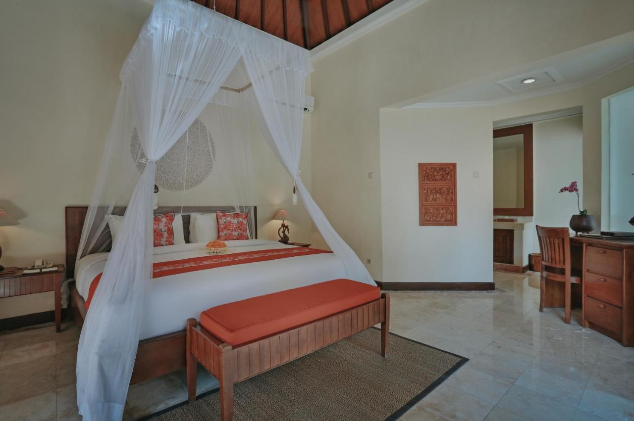 Resor Parigata 4*