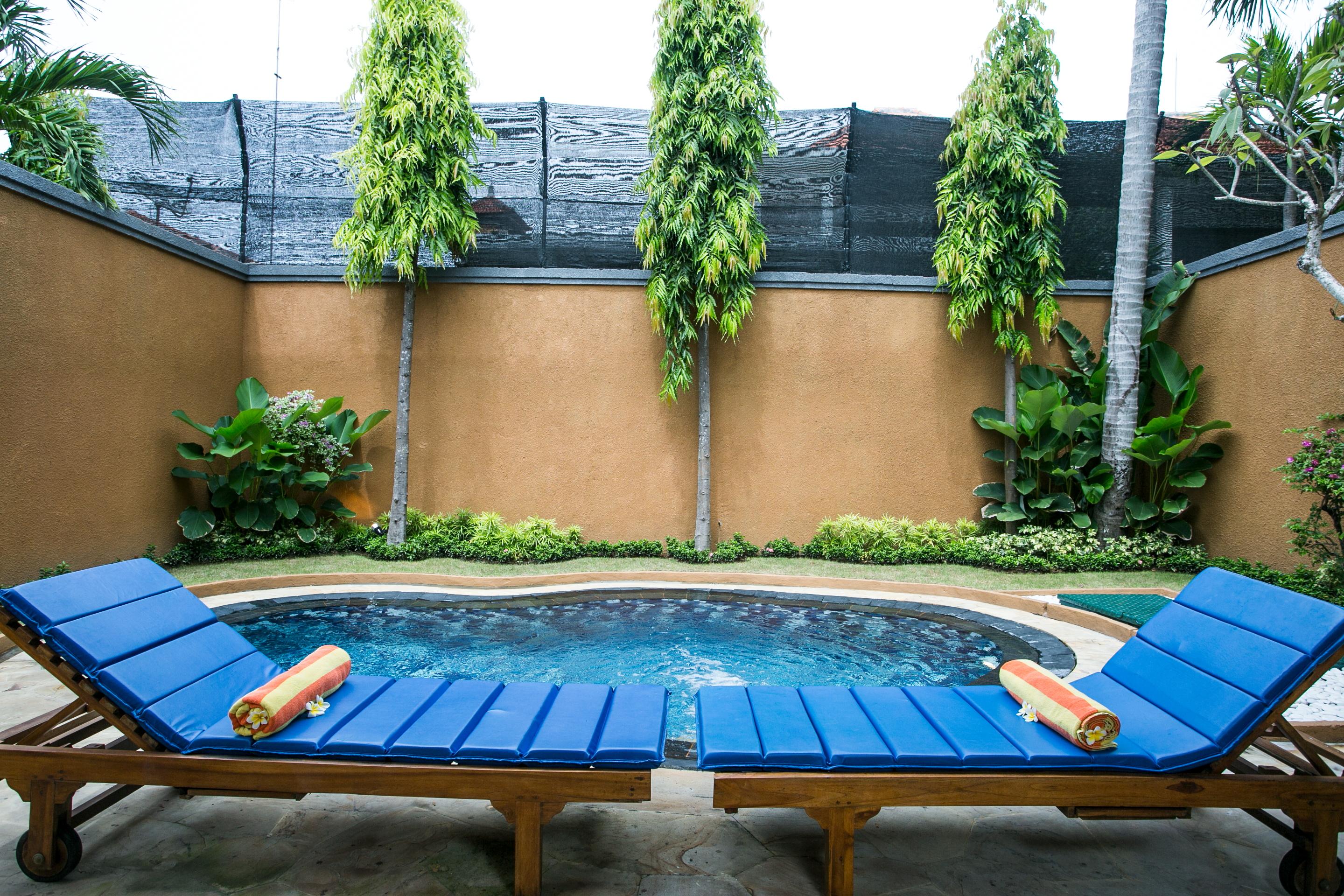 Resor Parigata 4*